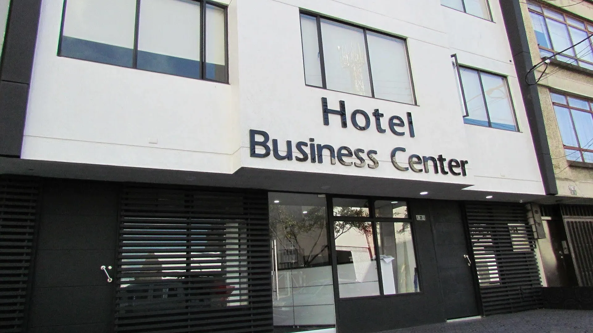 Aparta Hotel Bc